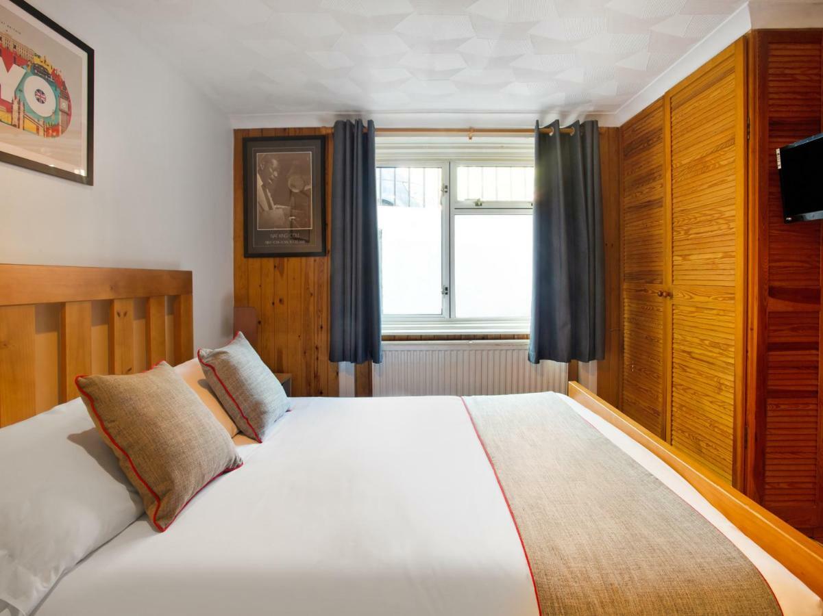 Oyo Avalon Lifestyle Guest House Brighton Екстер'єр фото