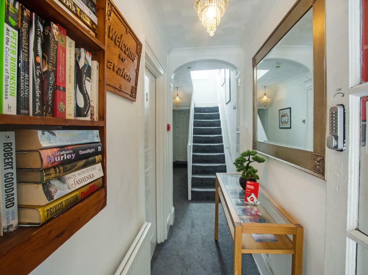 Oyo Avalon Lifestyle Guest House Brighton Екстер'єр фото